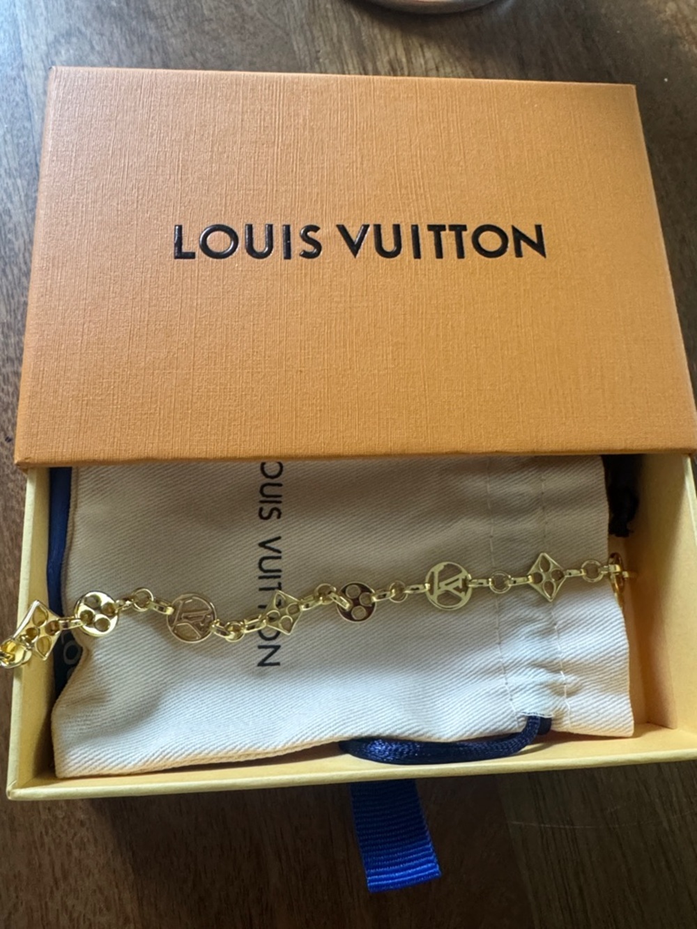 Louis Vuitton Gold-Tone Link Bracelet with LV Circle Charm - Picture 6 of 7